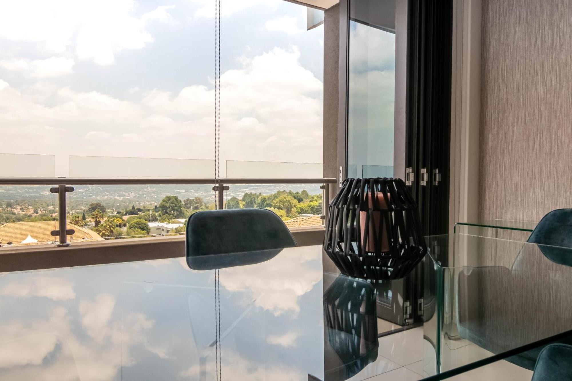 Cgrsa Apartments Sandton Johannesburg Rum bild